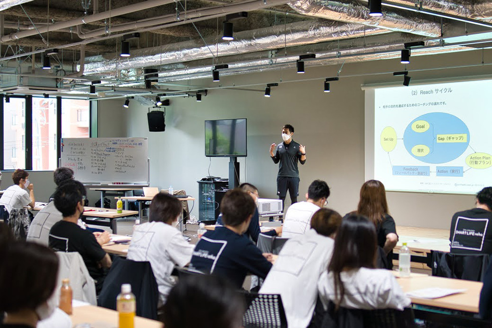 パーソナルジムのピラティスインストラクター(経験3年以上)