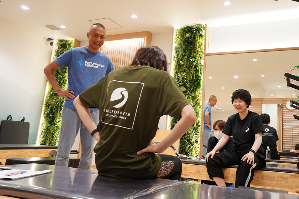 パーソナルジムのスポーツトレーナー（運動指導経験3年以上）