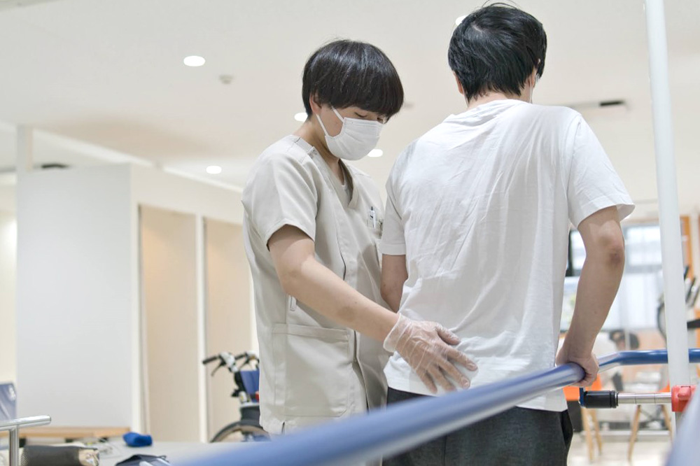 【公式】自立訓練(機能訓練)施設の理学療法士